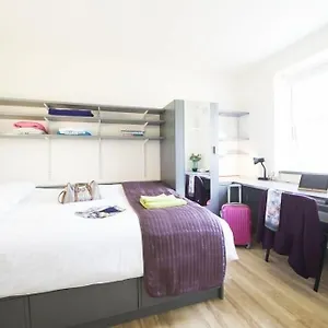 Apartment Corrib Village Of, Galway